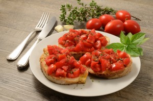 Bruschetta al pomodoro e fomraggio - A Tavola con il conte