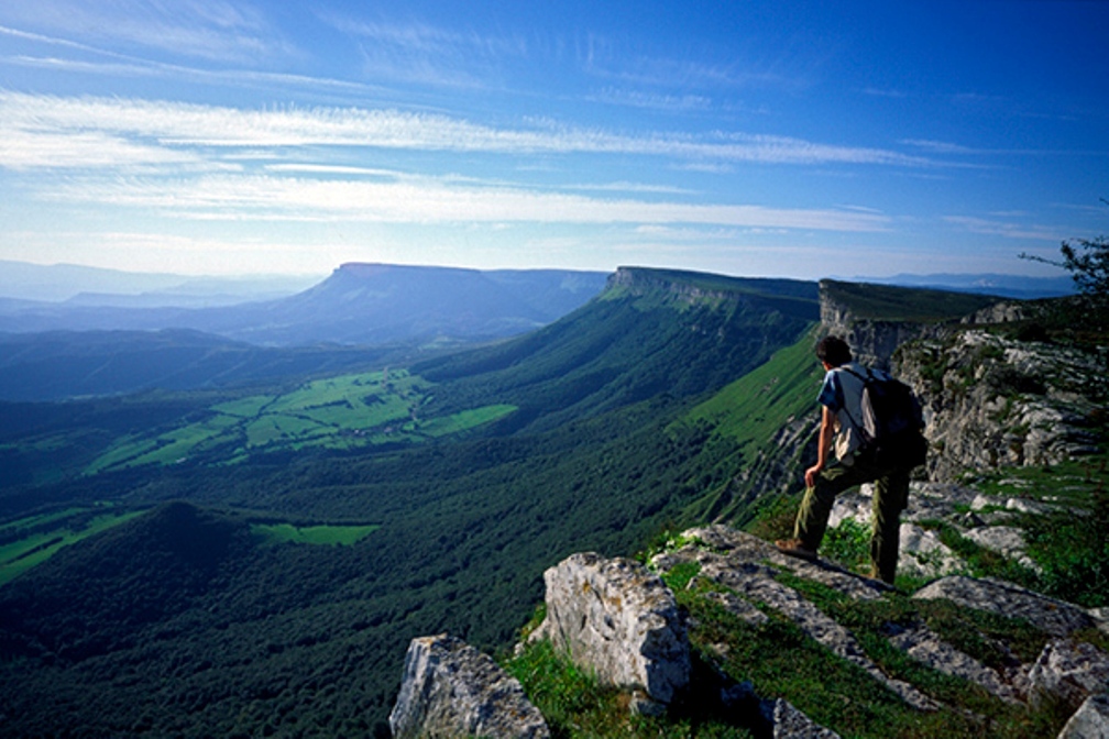Valle Mena - A Tavola con il Conte - Presentación