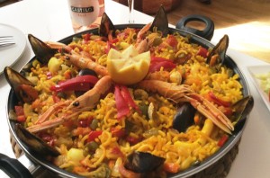 Fideua de marisco - A Tavola con il Conte - Portada