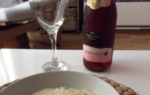 Lambrusco rosado de Abbazia di San Gaudenzio - A tavola con il conte