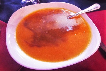 sopa de cocido en el Restaurante le Callejón
