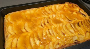 Tarta de manzana casera - A Tavola con il Conte