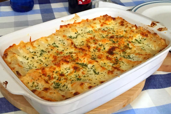 Una lasaña casera lista para disfrutar - La mesa del Conde