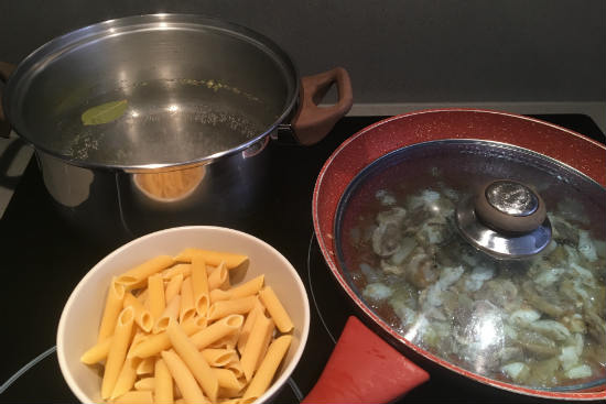 Cocemos la pasta mientras se integra la salsa