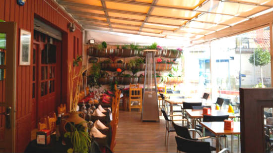 Terraza del Restaurante La Pista