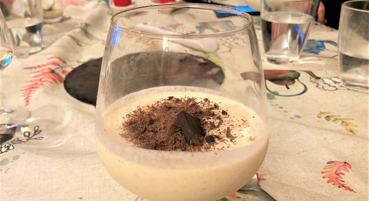 Semifrío de Piña con Almendras - La mesa del Conde