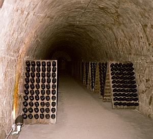 Cavas de Reims, una de las bodegas históricas de Champagne - Imagen de Kuba G
