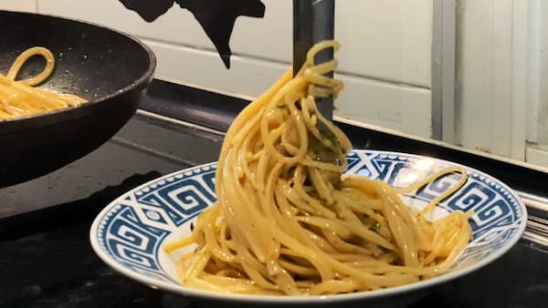 Emplatamos Spaghetti agliolio e peperoncino