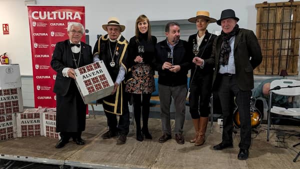 Ponentes durante las III Jornadas de tradiciones y vinos - Imagen de la organización