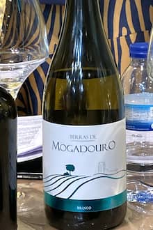 Vino blanco Terras de Mogadouro - La mesa del Conde