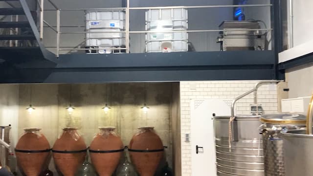 Interior de la Bodega de María de La Recueja - Destino y Sabor