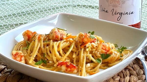 Spaghetti con gambones y ricota - La mesa del Conde