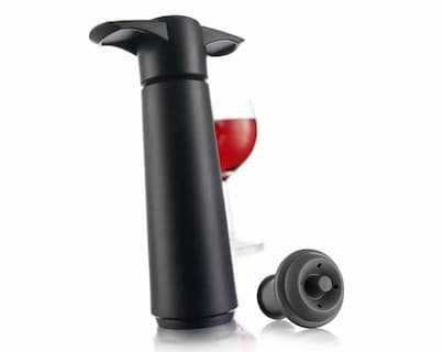 Bomba de vacío para botellas de vino - Imagen de wineandbarrels.es